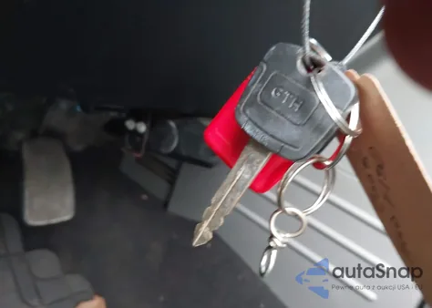 2005 Ford F-150 Fx4/Lariat/Xl/Xlt from USA, damaged, VIN 1FTPX14575FB60838